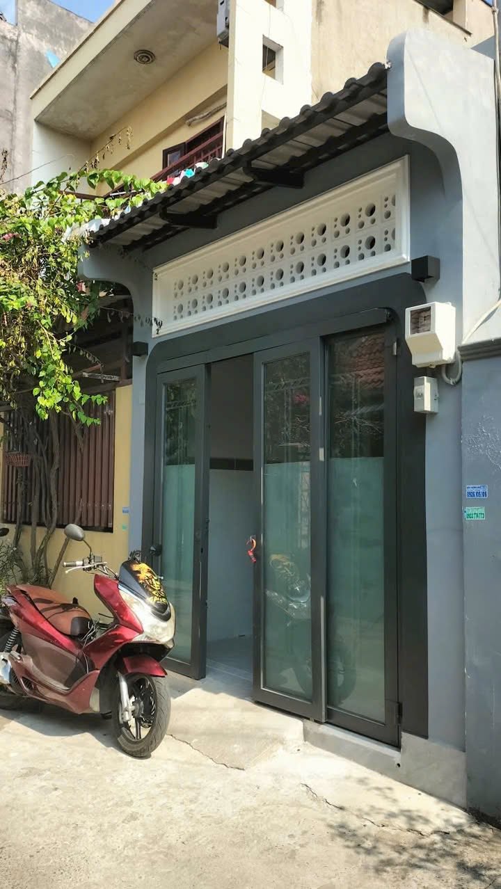 Nhà riêng Hưng Lân, Bà Điểm, Hóc Môn 53m² giá 3.1 tỷ - Đường 4m, Gác lửng 3 phòng ngủ