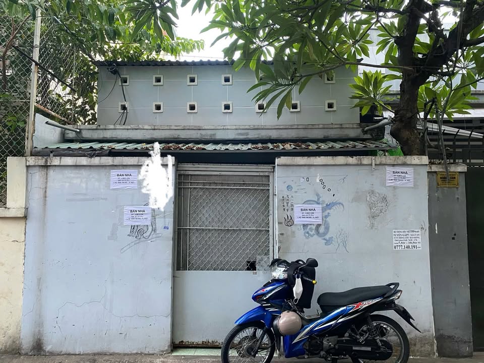 Nhà 2 tầng hẻm 7m Ông Ích Khiêm Q11 76m² giá 10 tỷ - Cơ hội đầu tư tuyệt vời!