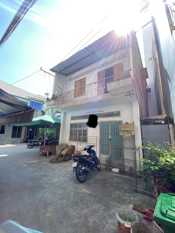 Nhà 2 tầng hẻm 5m Bình Thới P11, 58.8m² giá 6.5 tỷ - Cơ hội đầu tư tuyệt vời!