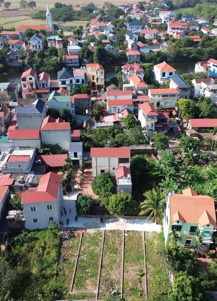 Đất nền Tiến Thắng, Mê Linh 95m² giá 1.3 tỷ - Khu dân cư đông đúc, an toàn!