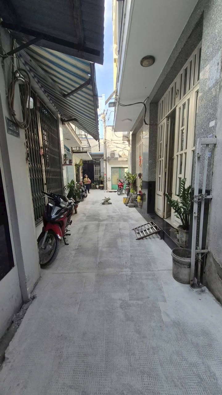 Nhà bán hẻm 1225/86 Phạm Thế Hiển, Quận 8, 48m² - Tiện xây mới ngay!