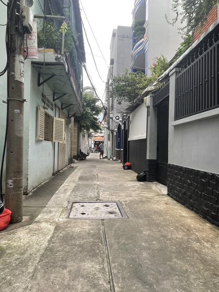 Nhà phố Phú Nhuận 63m² giá 10 tỷ - Khu VIP giao Huỳnh Văn Bánh