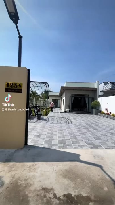 Nhà vườn Phước Lợi Bến Lức 375m² giá 3,7 tỷ - Không gian sống lý tưởng!