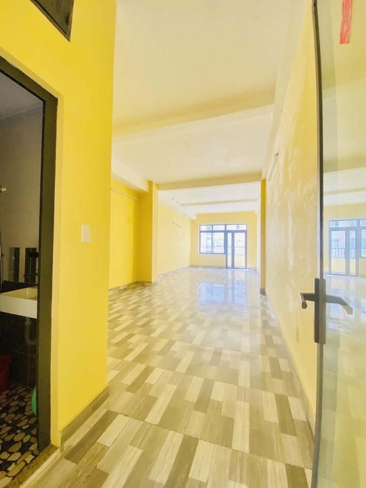 Nhà phố mặt tiền Phan Huy Ích, Tân Bình 82m² giá 16 tỷ - Vị trí kinh doanh lý tưởng!