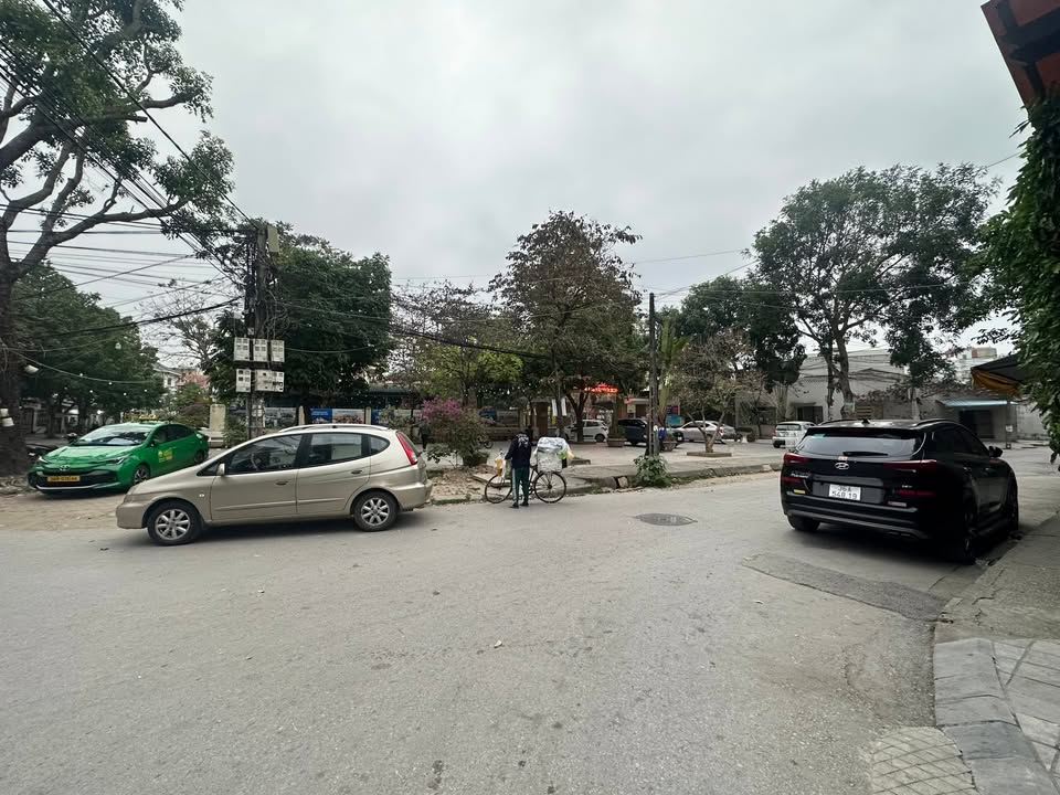 Lô đất Trường Thi Thanh Hóa 60m² giá 1 tỷ - Đường ô tô thoáng rộng!