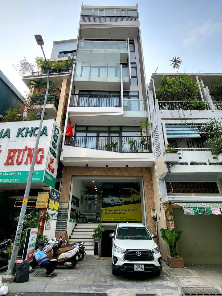 Mặt tiền kinh doanh Tân Định, Quận 1, diện tích 84m², giá 43 tỷ - Đầu tư sinh lời cao!