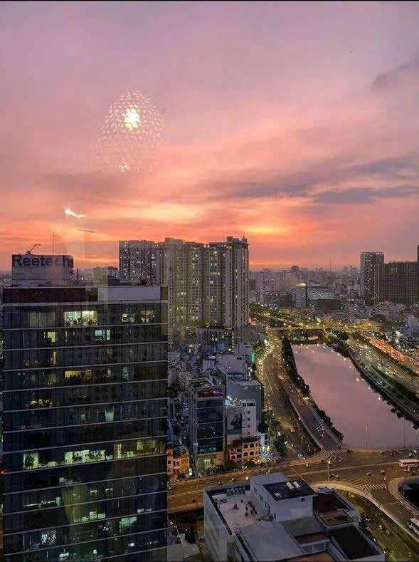 Căn hộ ICON 56, Quận 4, 50m² giá thỏa thuận - Full nội thất sang trọng!