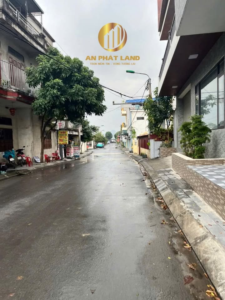 Đất Ninh Phong 83m² giá 2.8 tỷ - Vị trí vàng gần trường Trần Hưng Đạo!