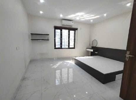 Nhà riêng Cầu Diễn Bắc Từ Liêm 35m² - Kinh doanh sầm uất, ô tô tránh nhau!