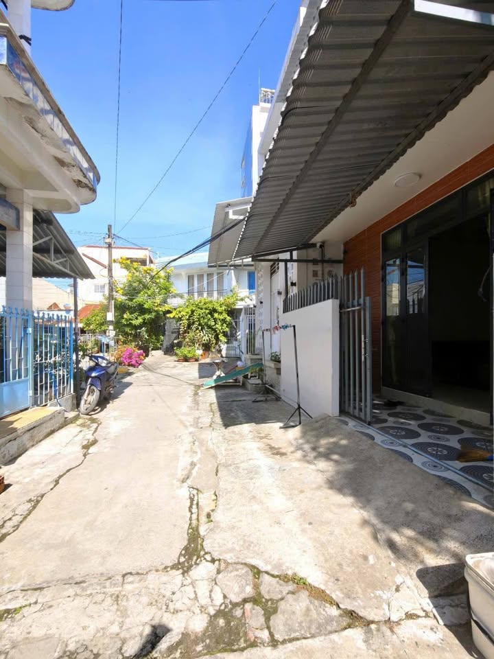 Nhà góc hẻm Ngô Quyền, Vĩnh Bảo, 62m² giá 1.4 tỷ - Vị trí thuận tiện sinh hoạt!