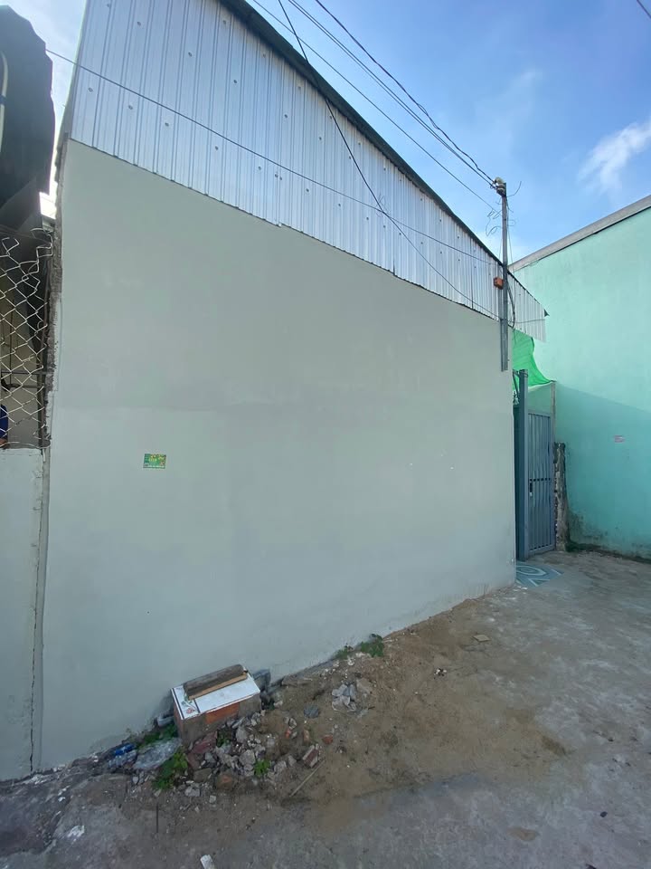 Đất nền chính chủ 120m² tại Long Xuyên giá 2 tỷ - Vị trí đắc địa, sẵn dãy trọ mới xây!