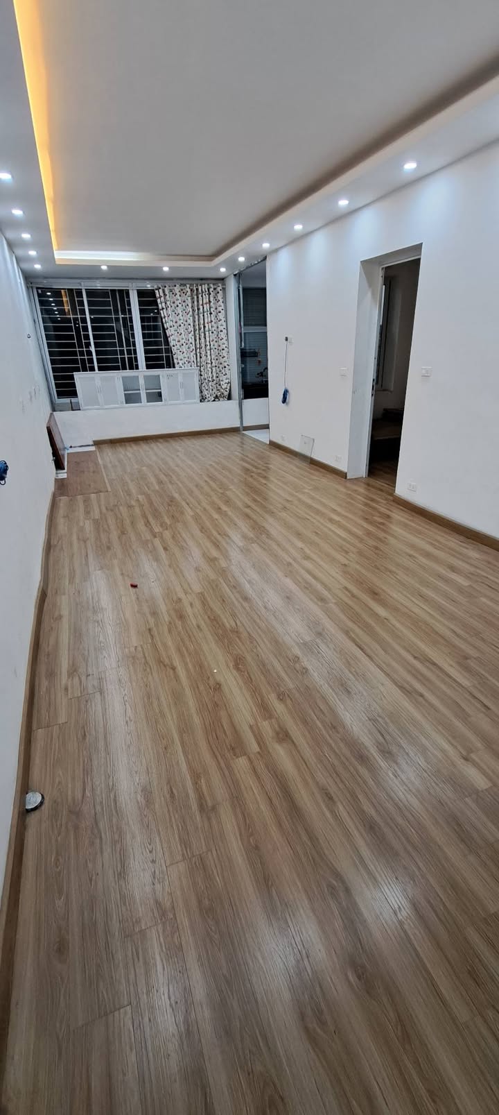 Căn hộ cho thuê Phương Mai 130m² giá 10 triệu - Nhà đẹp, tiện nghi đầy đủ!