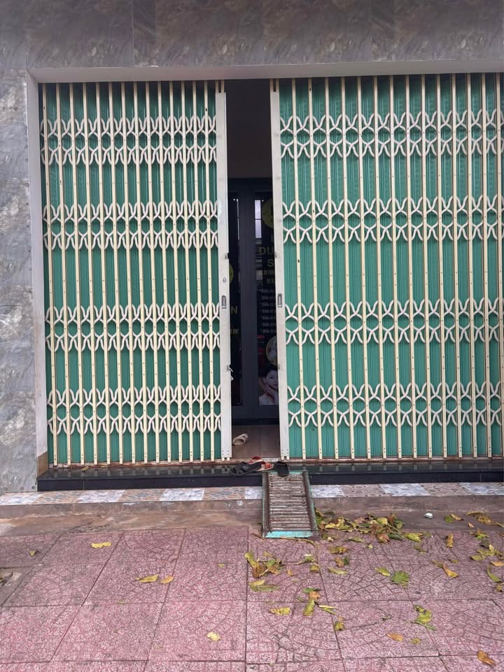 Nhà mặt tiền Thăng Long Buôn Ma Thuột 75m² giá 5 triệu - Phù hợp cho kinh doanh!