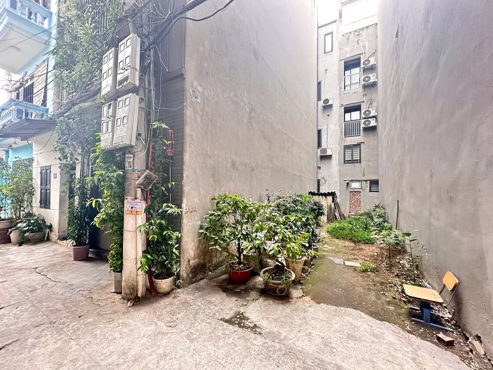 Đất Ngõ 87 Tân Xuân, 42m² - Hai mặt thoáng - Chủ bán thiện chí!