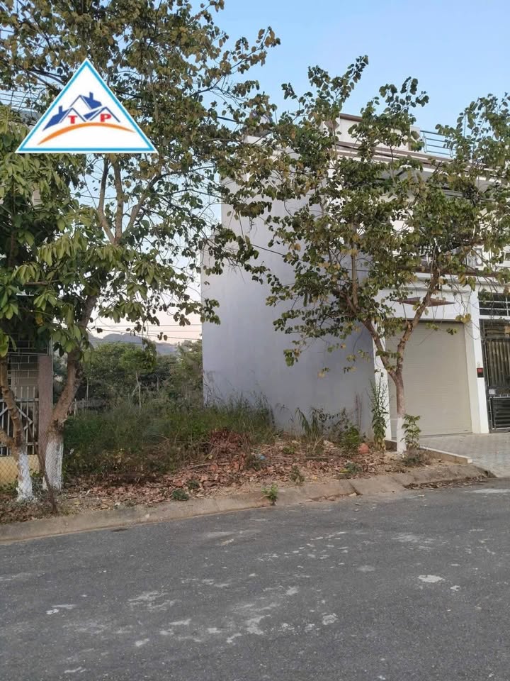 Đất nền phường Đoàn Kết, Lai Châu 105m² giá chỉ 500 triệu - Đầu tư sinh lời ngay!