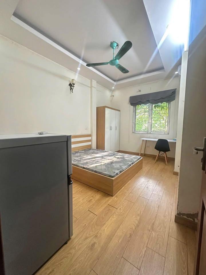 Căn hộ Bát Khối, Thạch Bàn, 3.5 triệu - Vào ở ngay, đầy đủ tiện nghi!