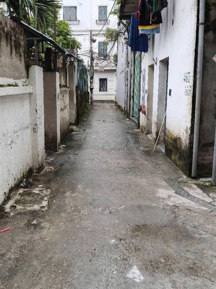 Đất nền Ngọc Thụy Long Biên 40m² - Pháp lý chuẩn, vị trí đắc địa!