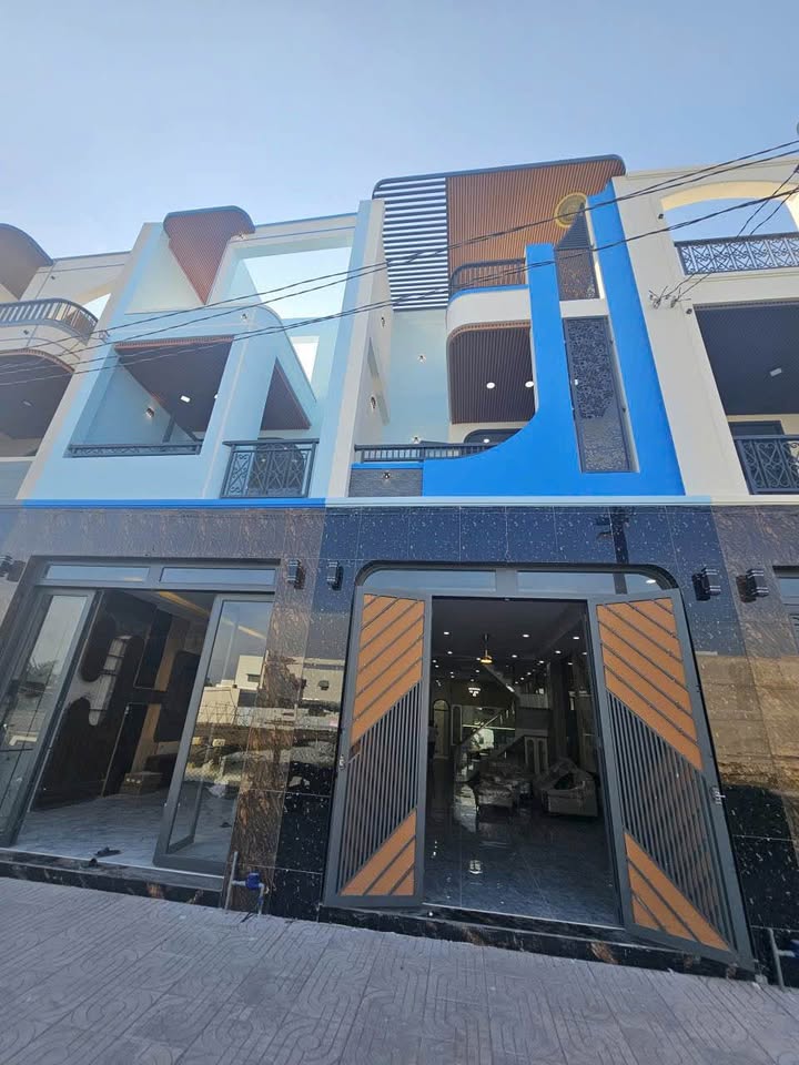 Nhà riêng Đinh Đức Thiện, Bình Chánh 105m² giá 2.75 tỷ - Sổ hồng riêng, chính chủ!