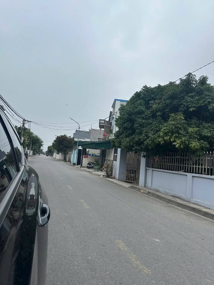 Đất mặt đường chính thôn Đồng Hởi, xã Hồng Lạc, 115m² giá 1 tỷ - Đầu tư sinh lời tuyệt vời!