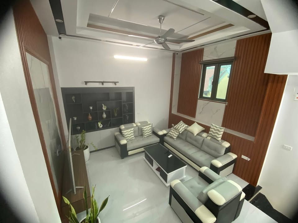 Nhà 4 tầng 2 mặt tiền đường Trần Phú, Ninh Bình 45.5m² - Chính chủ bán gấp, full nội thất mới!