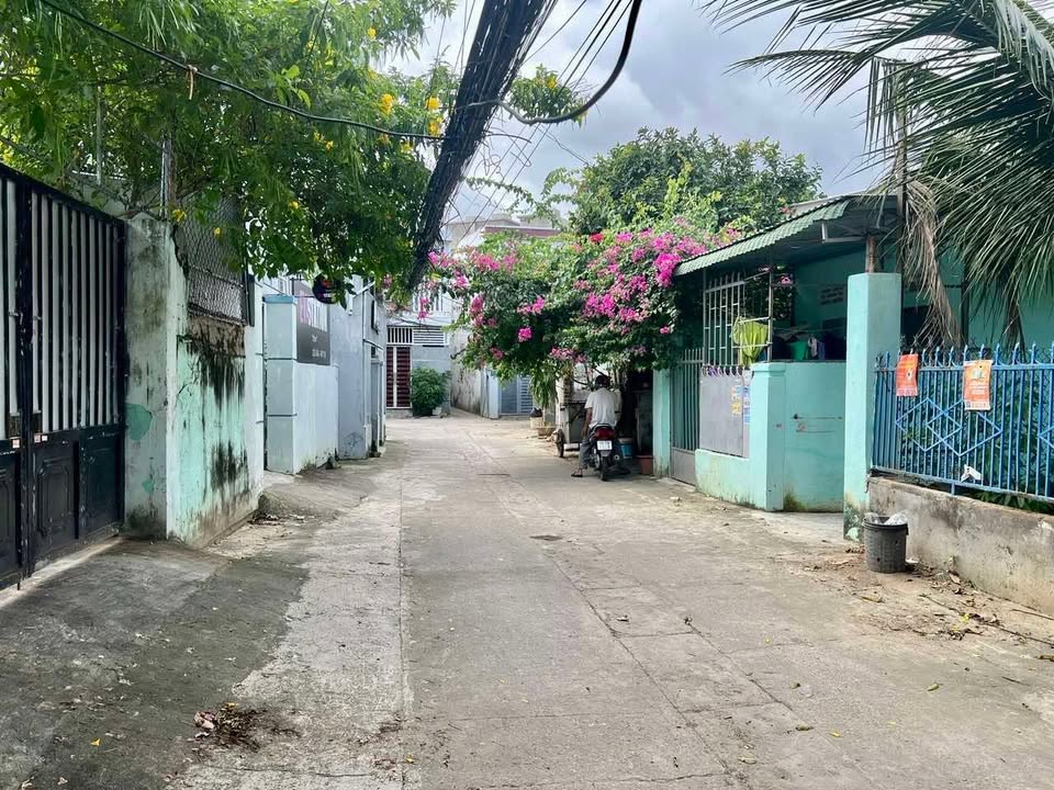 Khu trọ cấp 4 hẻm đường Số 22, Phước Long, Nha Trang 152m² giá 5.6 tỷ - Ô tô vào tận nơi!