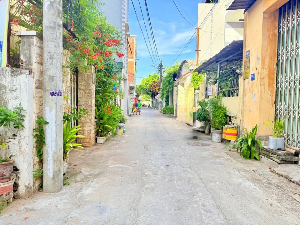 Đất nền góc 2 mặt thoáng tại Mỹ Khê 114m² giá 13 tỷ - Cơ hội đầu tư tuyệt vời!