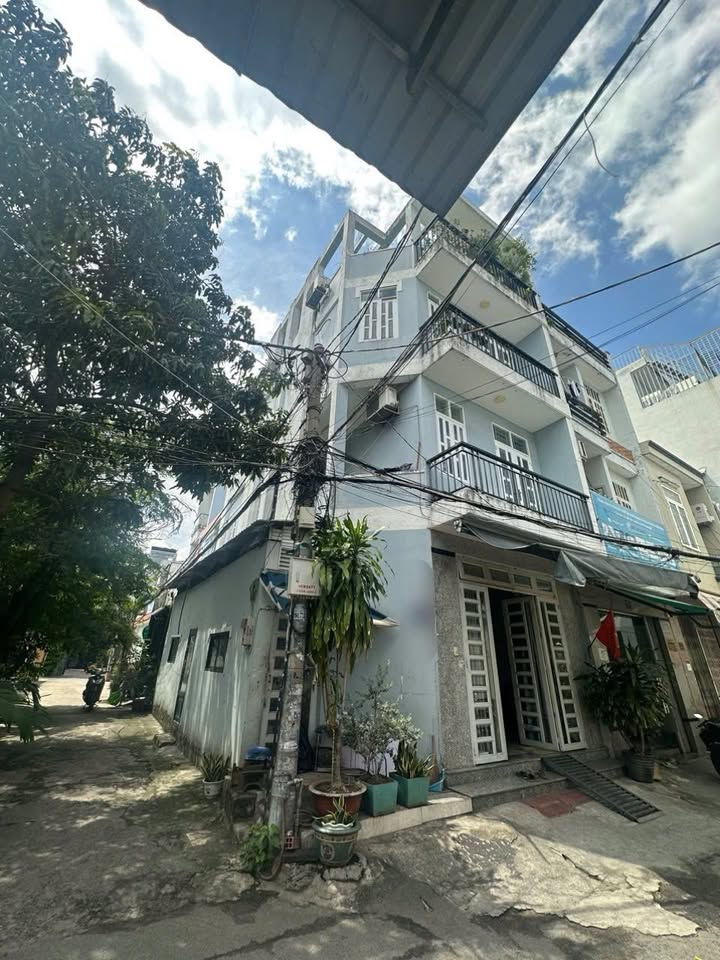 Nhà phố góc Gò Dầu, Tân Quý, Tân Phú - 53m² giá 8.4 tỷ - Vị trí đẹp hiếm có!