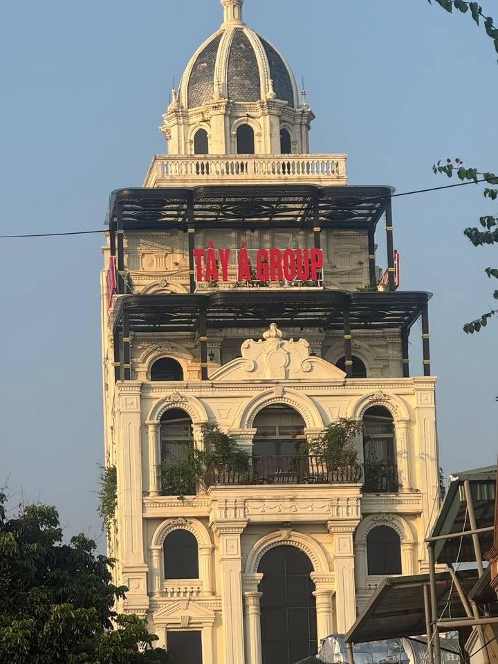 Mặt bằng kinh doanh cho thuê tại Việt Trì 250m² - Vị trí đắc địa, giá tốt!