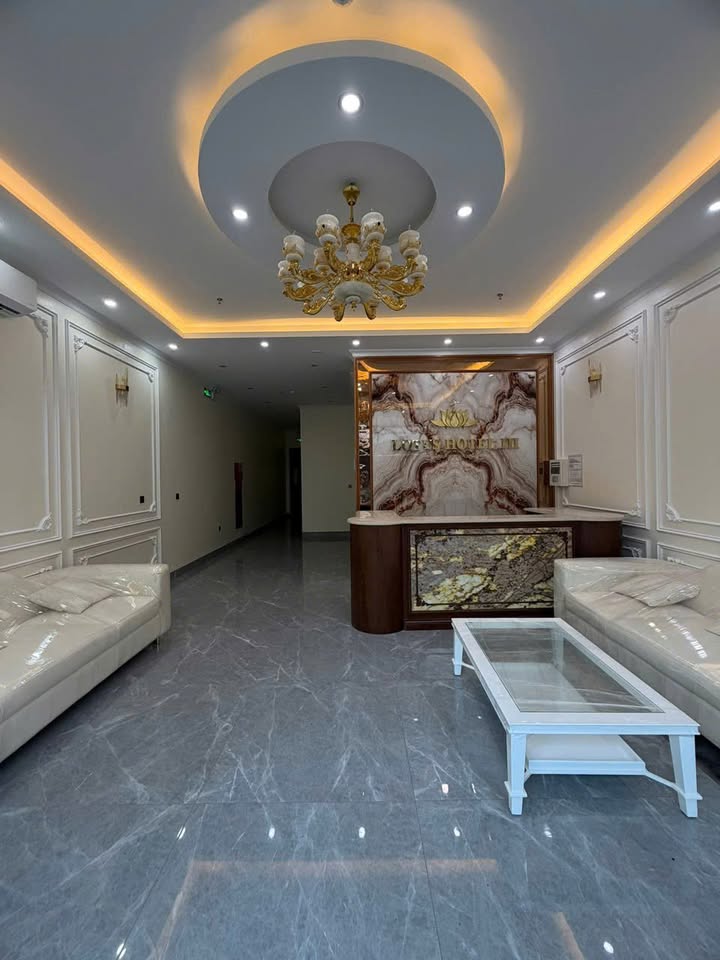 Cho thuê toà nhà 8 tầng Võ Cường 120 triệu - Nội thất mới 100%!