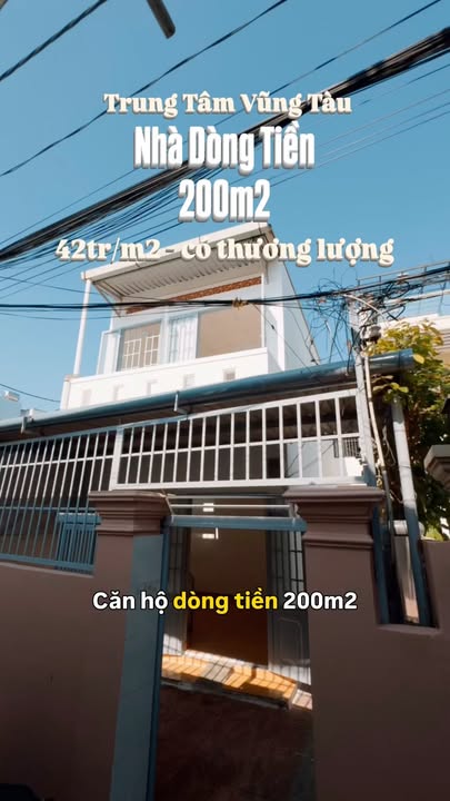 Căn hộ Vũng Tàu 200m² giá 8.4 tỷ - Sẵn sàng ở ngay, gần Bãi Sau!