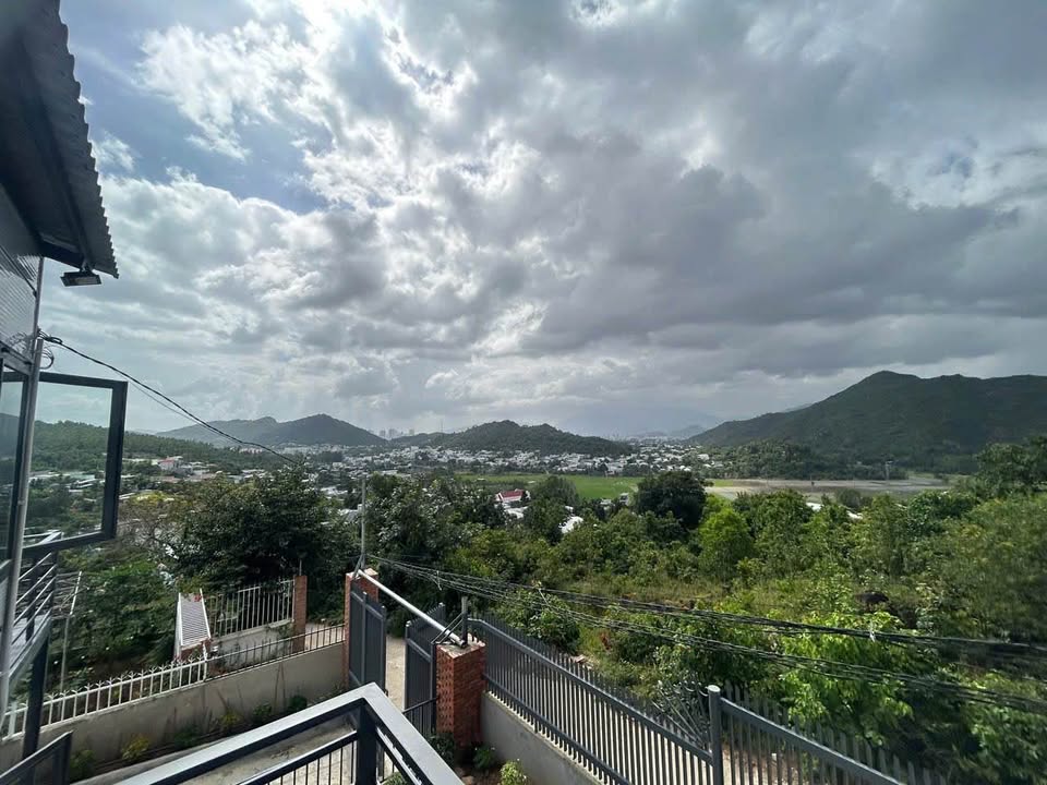 Nhà vườn cho thuê tại Nha Trang 400m² giá 12 triệu - Sẵn sàng vào ở!