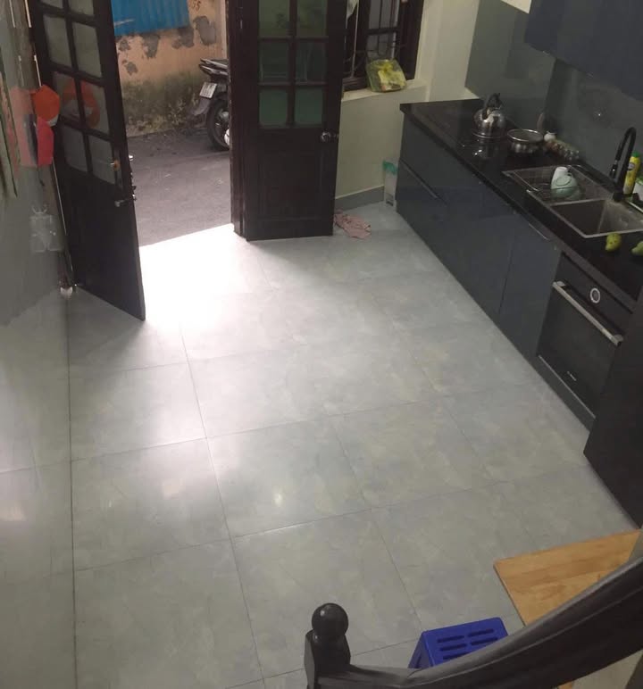 Nhà cho thuê 3 tầng tại Hà Cầu - 30m², chỉ 7 triệu/tháng - Nội thất đầy đủ, thoáng mát