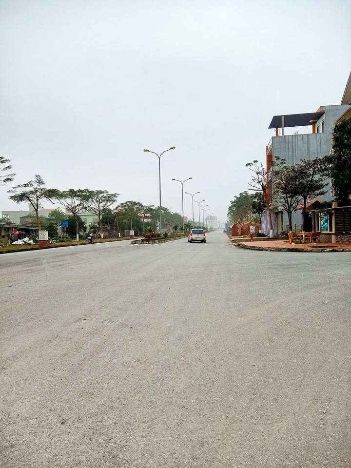 Đất đẹp mặt đường Nguyễn Phúc Lai, 89m² - Pháp lý rõ ràng, giao dịch nhanh chóng!