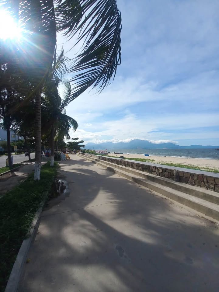 Bán gấp lô góc 150m² đường Hạ Hồi, Đà Nẵng - Gần biển chỉ 14 tỷ!