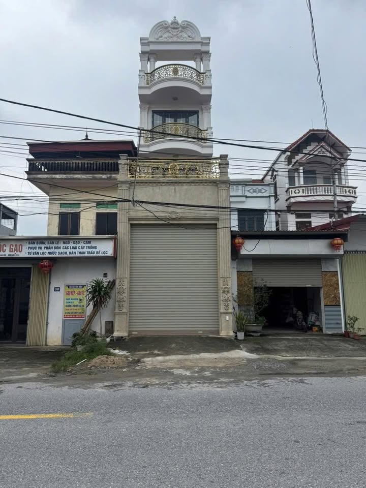 Bán gấp nhà 4 tầng tại Thôn Đồng Xung, 129.6m² giá 10 tỷ - Sẵn sàng kinh doanh!