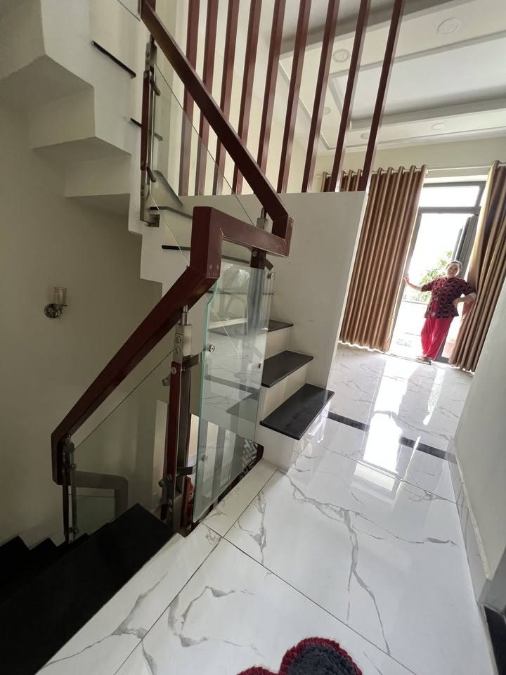 Nhà Hoài Thanh P14 Q8 50m² giá 6.8 tỷ - Hẻm xe tải, tiện kinh doanh