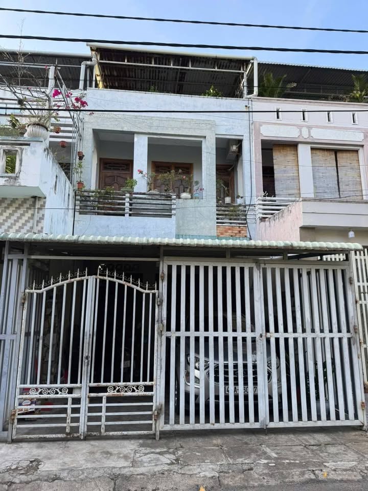 Nhà 2 Mê mặt tiền đường Nguyễn Mỹ 95m² giá 4.2 tỷ - Gần biển, khu dân cư yên tĩnh!