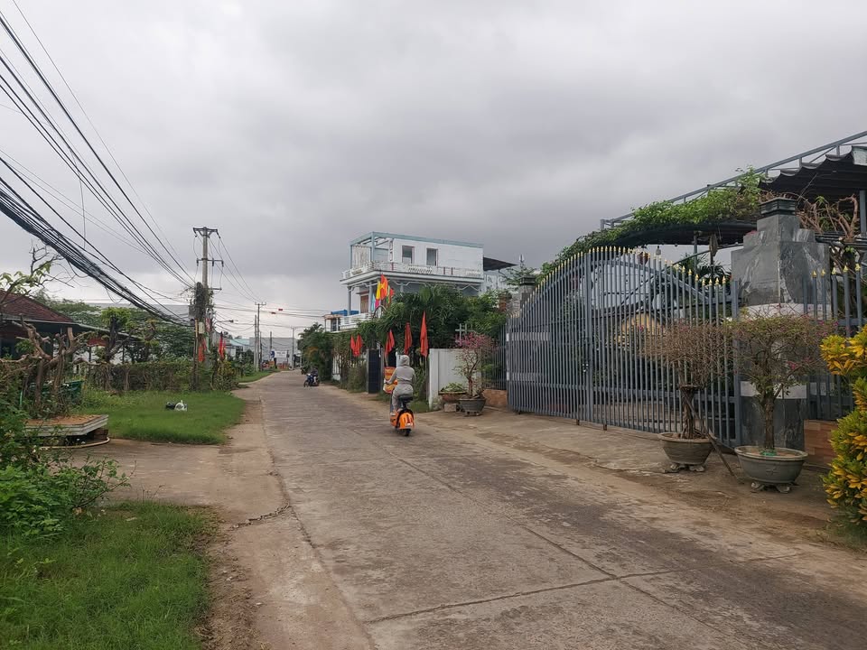 Đất đấu giá Hòa Đồng, Tây Hòa 150m² giá 1 tỷ - Mặt tiền kinh doanh sầm uất!