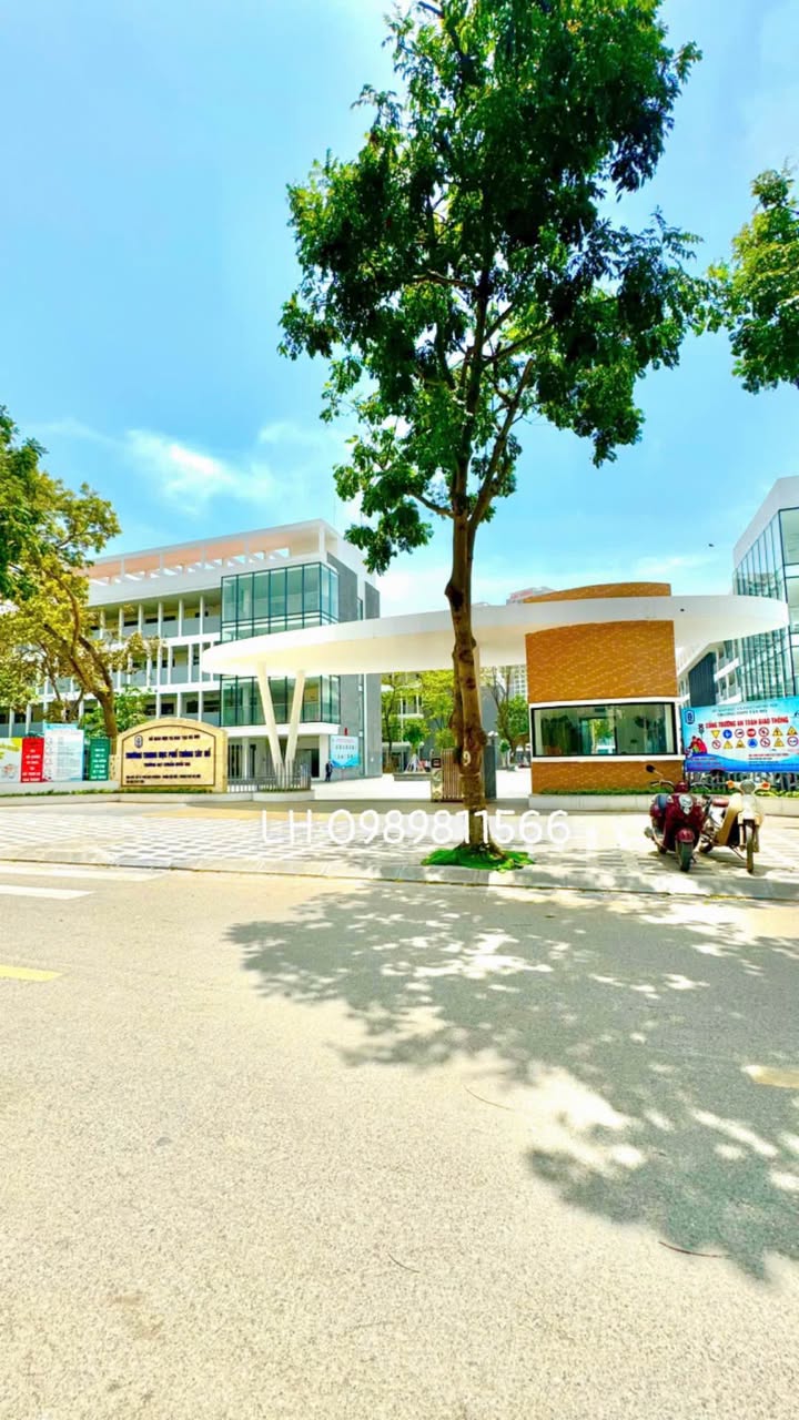 Nhà mặt ngõ Phú Thượng 60m² giá 11 tỷ - Ô tô 24 chỗ vào tận nơi!