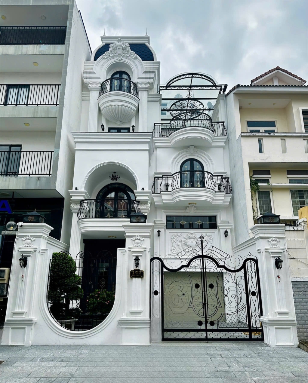 Bán gấp biệt thự Thủ Thiêm 160m² giá 30 tỷ - Cơ hội đầu tư lý tưởng!