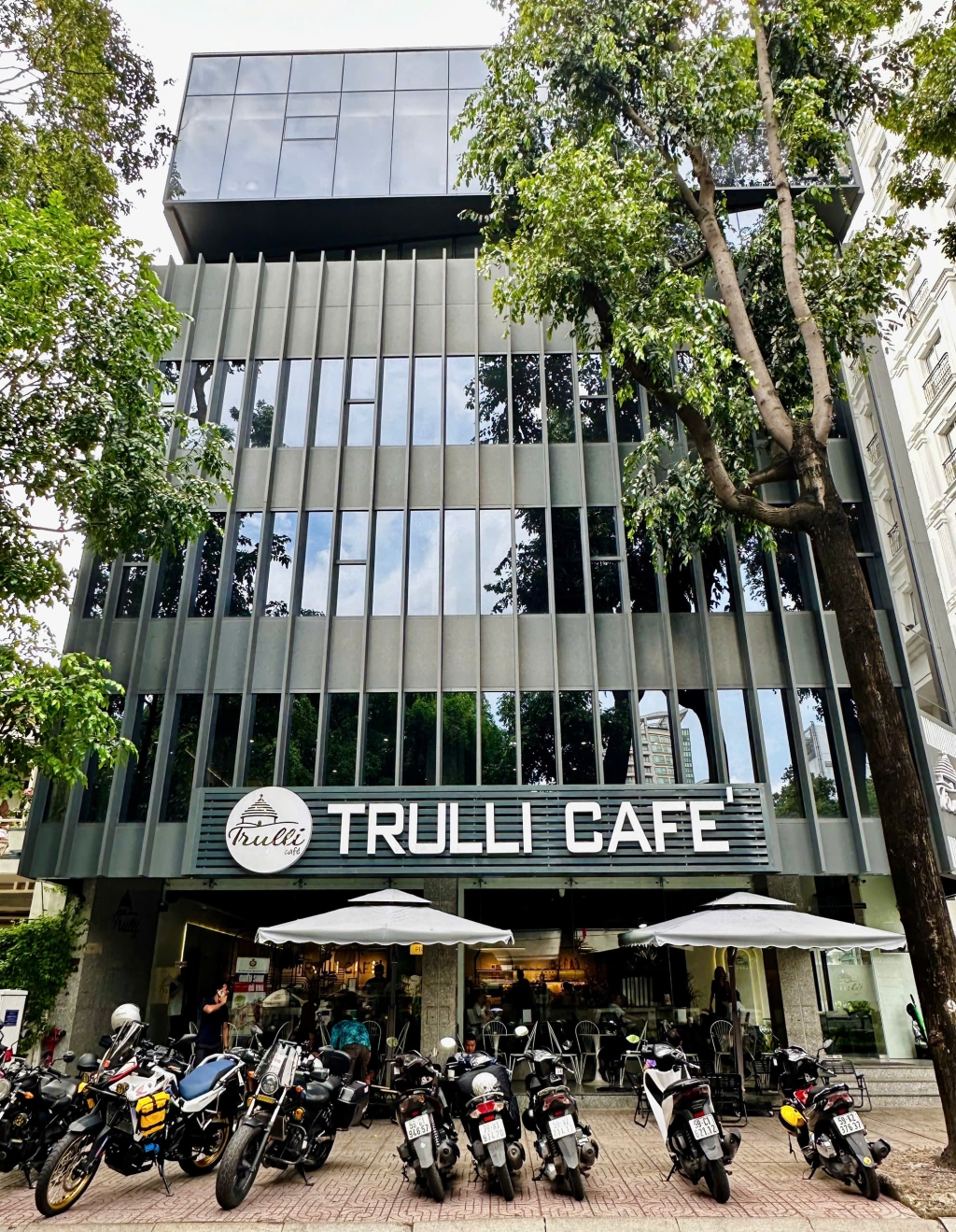 Tòa nhà Phan Đăng Lưu, Quận Phú Nhuận 2400m² - Đầu tư sinh lời khủng!