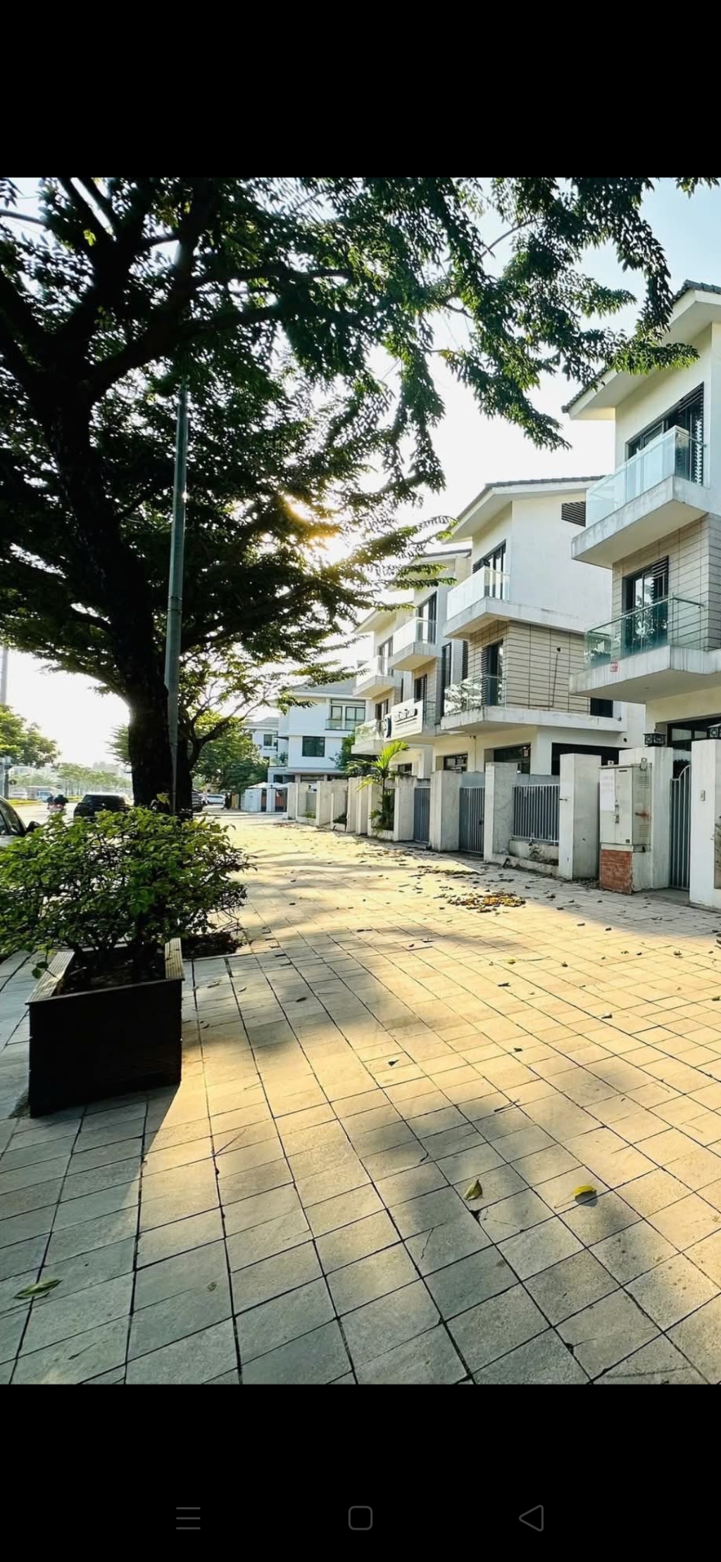 Biệt phủ Hà Đông - Shophouse Villa 180m² giá 89.79 tỷ - Nội thất sang trọng, thang máy êm ái!