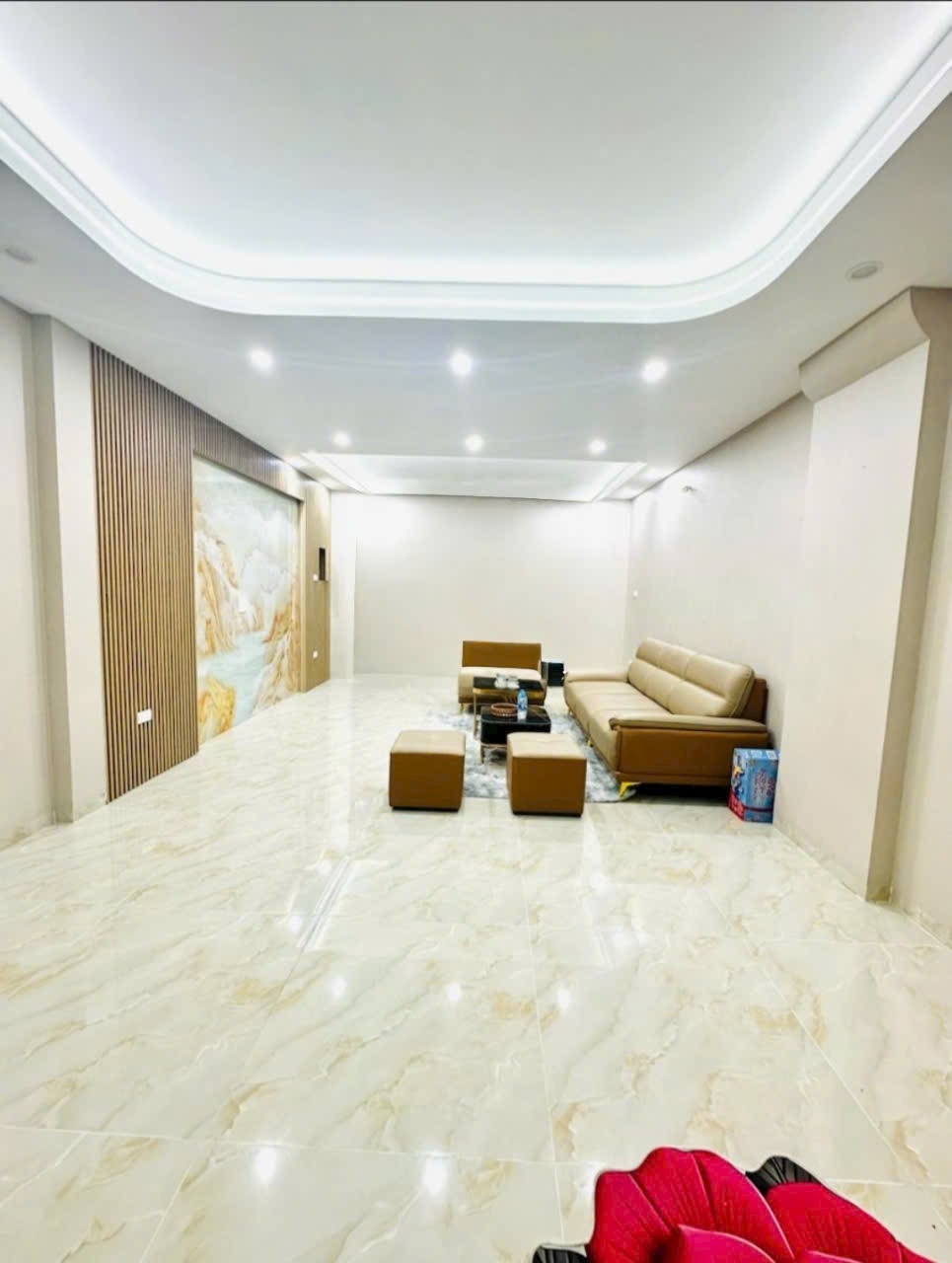 Nhà phố Thái Hà, Đống Đa 37m² giá 18.8 tỷ - Kinh doanh đắc địa, sẵn sàng vào ở!