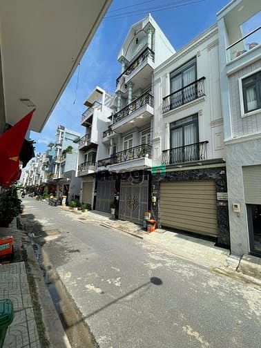 Bán Nhà Đẹp 4 Tầng Đường Số 6 Bình Hưng Hòa B 33m² chỉ 3,262 Tỷ - Dọn Vào Ở Ngay!