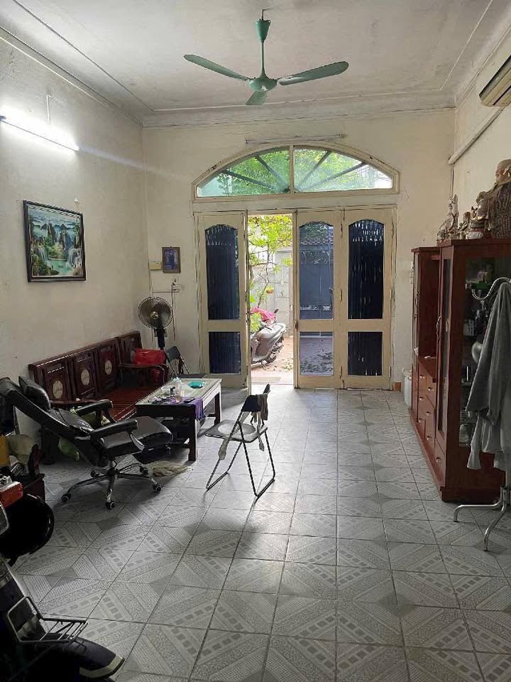 Nhà 3 tầng tại Trung Văn, Nam Từ Liêm, 116m² - Giá đầu tư hấp dẫn!