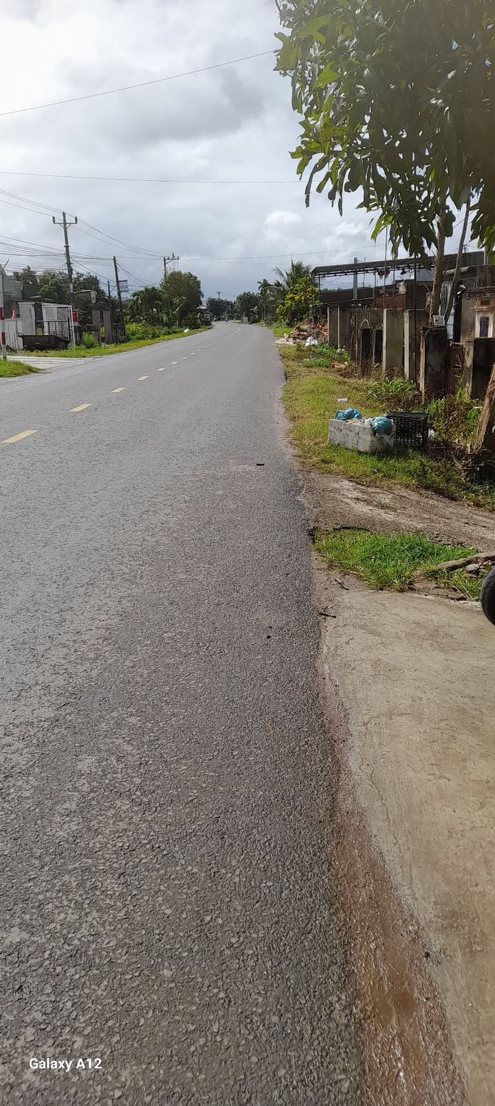 Đất nền Cụm công nghiệp Tân Tiến 300m² giá chỉ 215 triệu - Cơ hội đầu tư hấp dẫn!