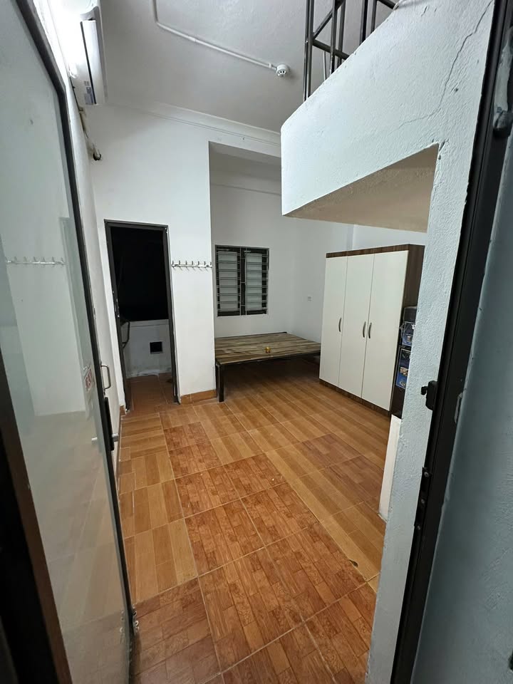 Phòng cho thuê ngõ 347 Cổ Nhuế 25m² giá 2.9 triệu - Full nội thất tiện nghi!