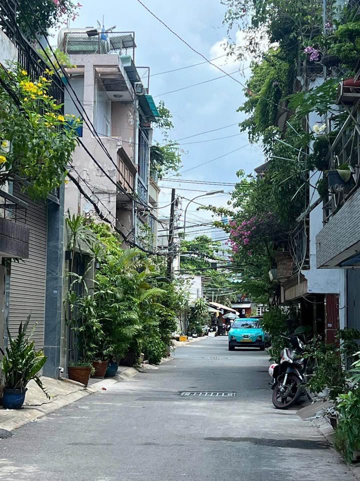 Nhà 4 tầng Phước Long B, Thủ Đức 119m² giá 9.8 tỷ - Đầu tư sinh lời tuyệt vời!