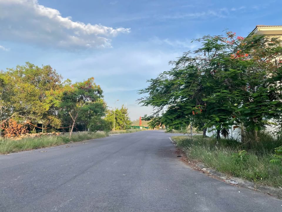 Đất nền KĐT Biển An Viên Nha Trang 180m² giá 24.3 tỷ - Cơ hội đầu tư tuyệt vời!