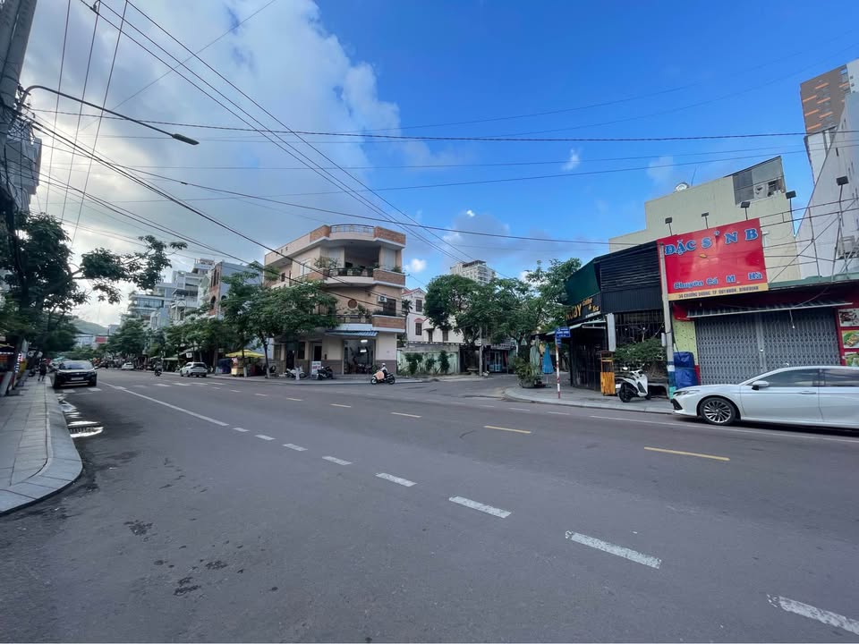 Bán đất mặt tiền Ngô Gia Tự Quy Nhơn 70m² giá 8 tỷ - Cơ hội đầu tư hấp dẫn!